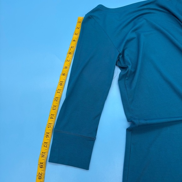 Lilly Pulitzer Sophie Women’s UPF 50+ Dress 3/4 Sleeve Tidal Wave Size Med. NWT - Picture 10 of 15